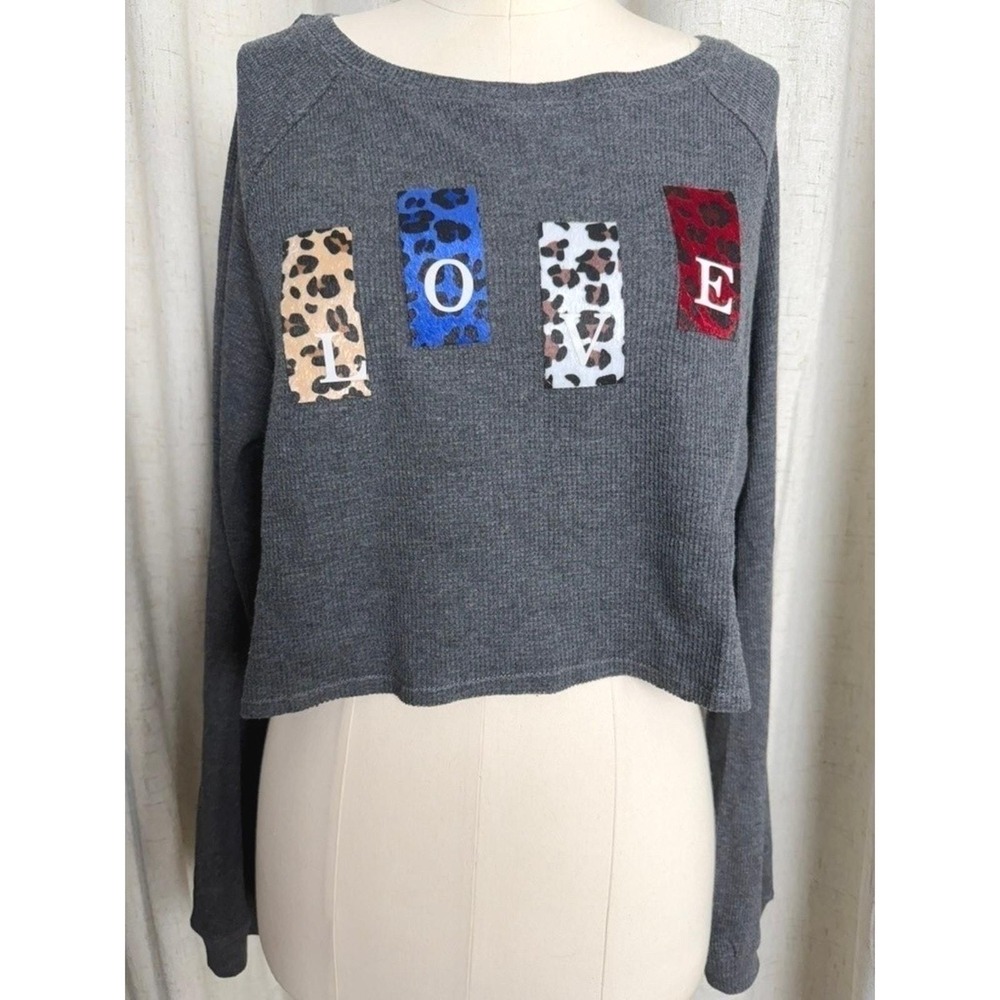 Akaiv Charcoal Grey Waffle Knit Cropped LOVE Leopard Patch Sweater AX20232T S